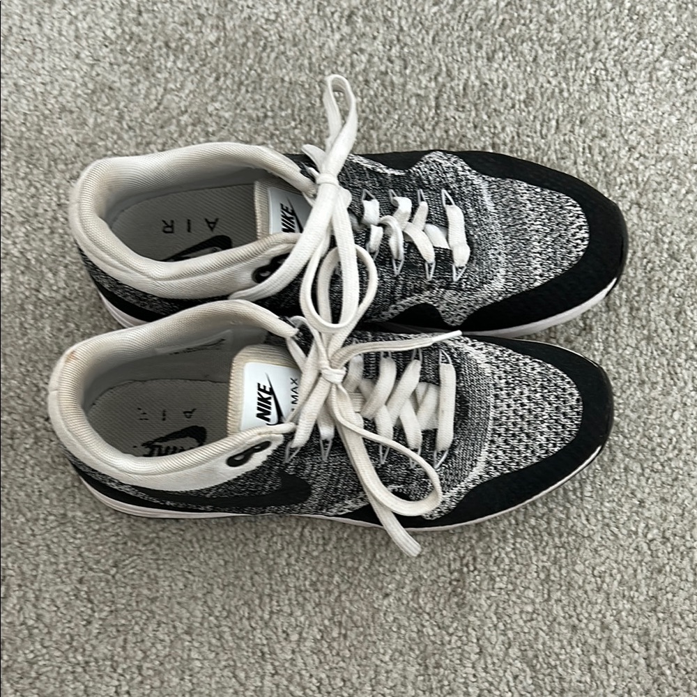 Nike Black and White Athletic Sneakers